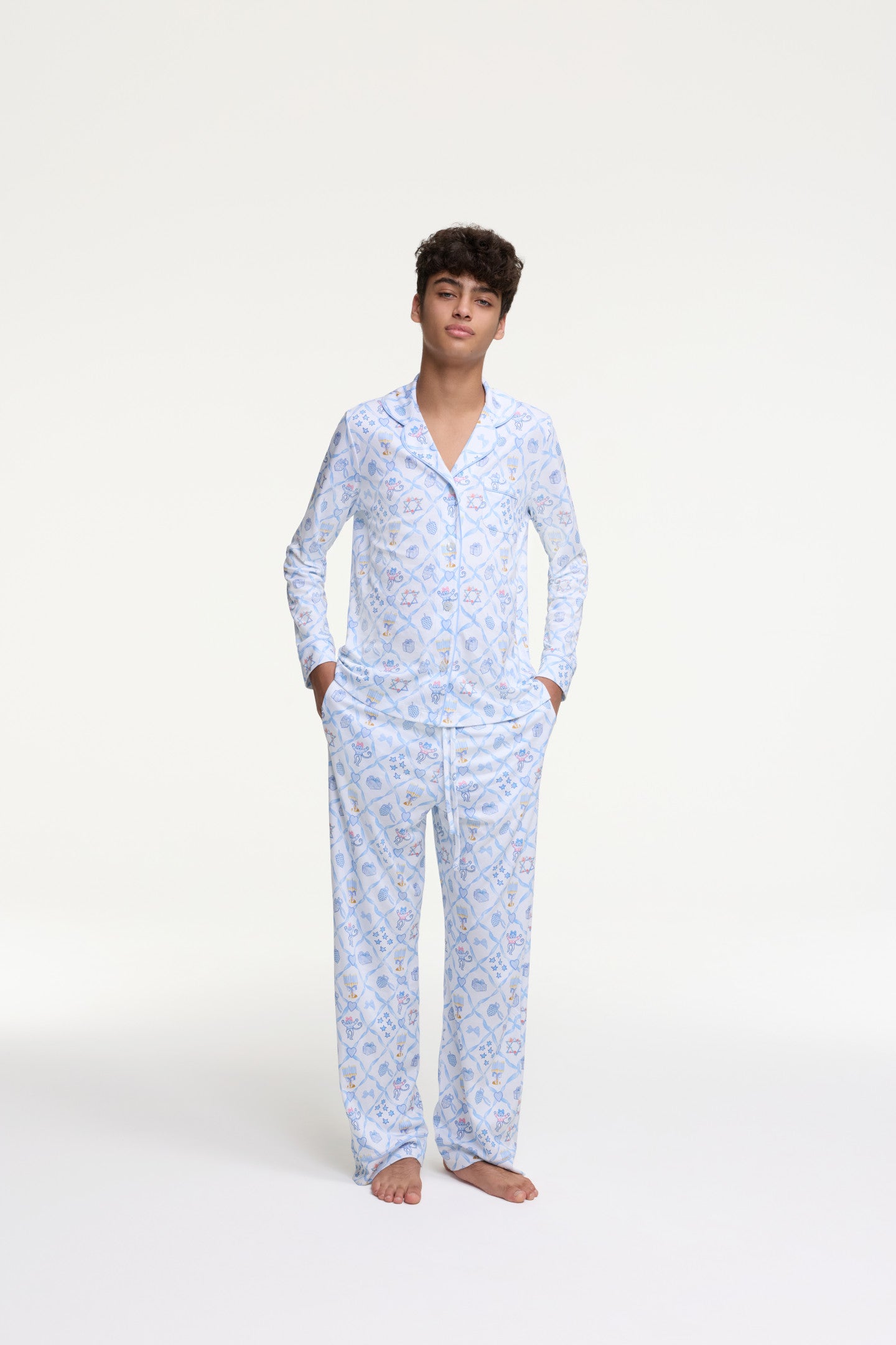 LoveShackFancy x Roller Rabbit Mens Starry Nights Lattice Long Sleeve Pajamas - Image 2