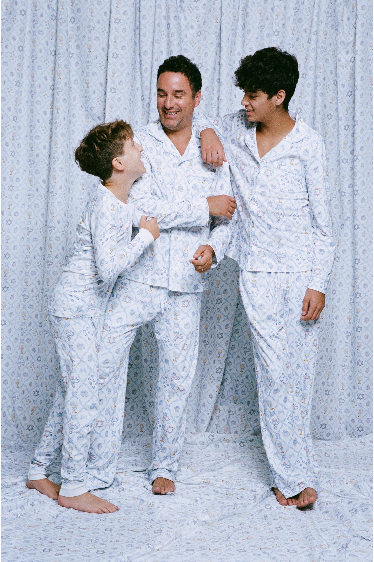 LoveShackFancy x Roller Rabbit Mens Starry Nights Lattice Long Sleeve Pajamas - Image 3