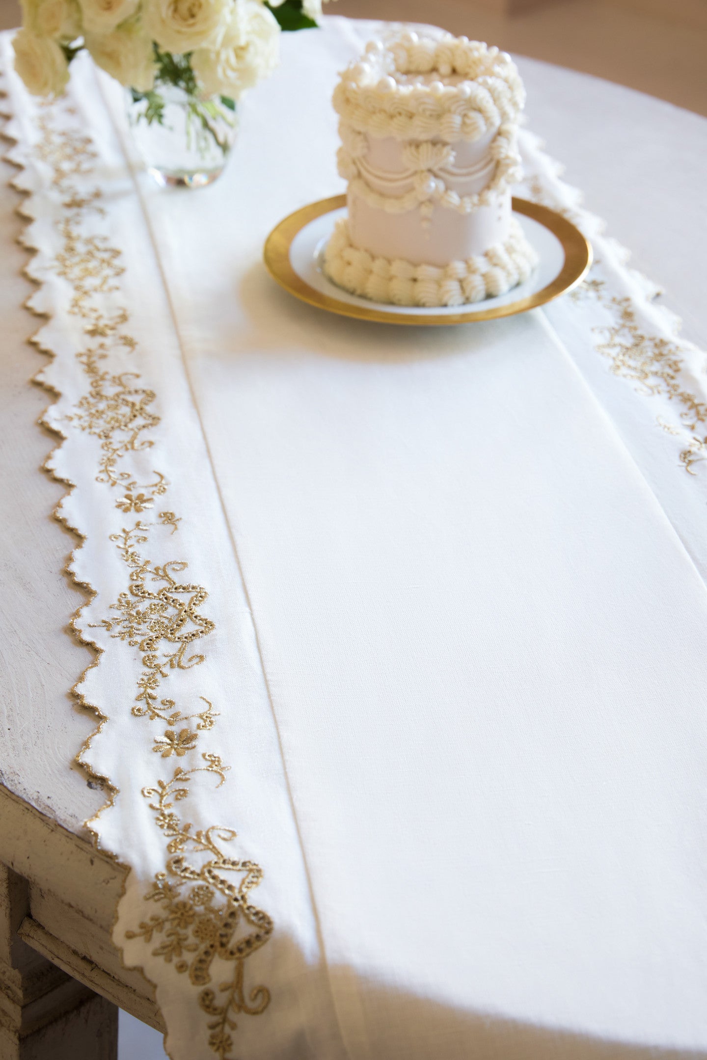 Gilded Bow Table Runner - Image 3