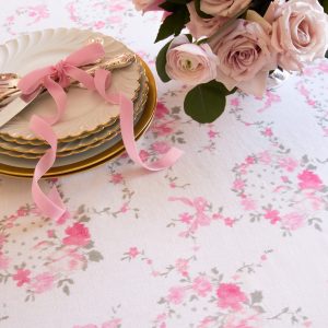 Floral Wreath Table Linen