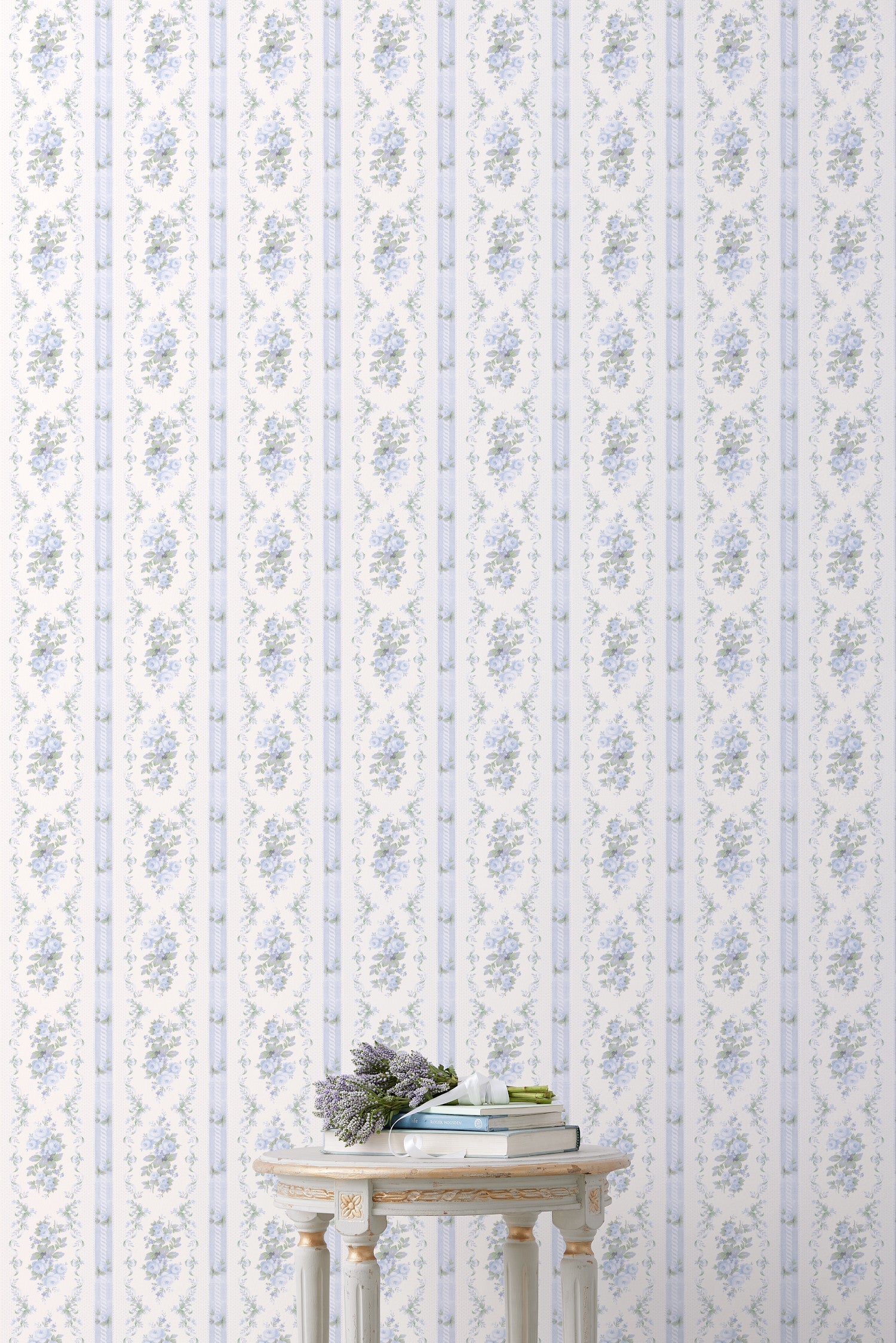 Dreamy Days Sweet Blue Standard Wallpaper