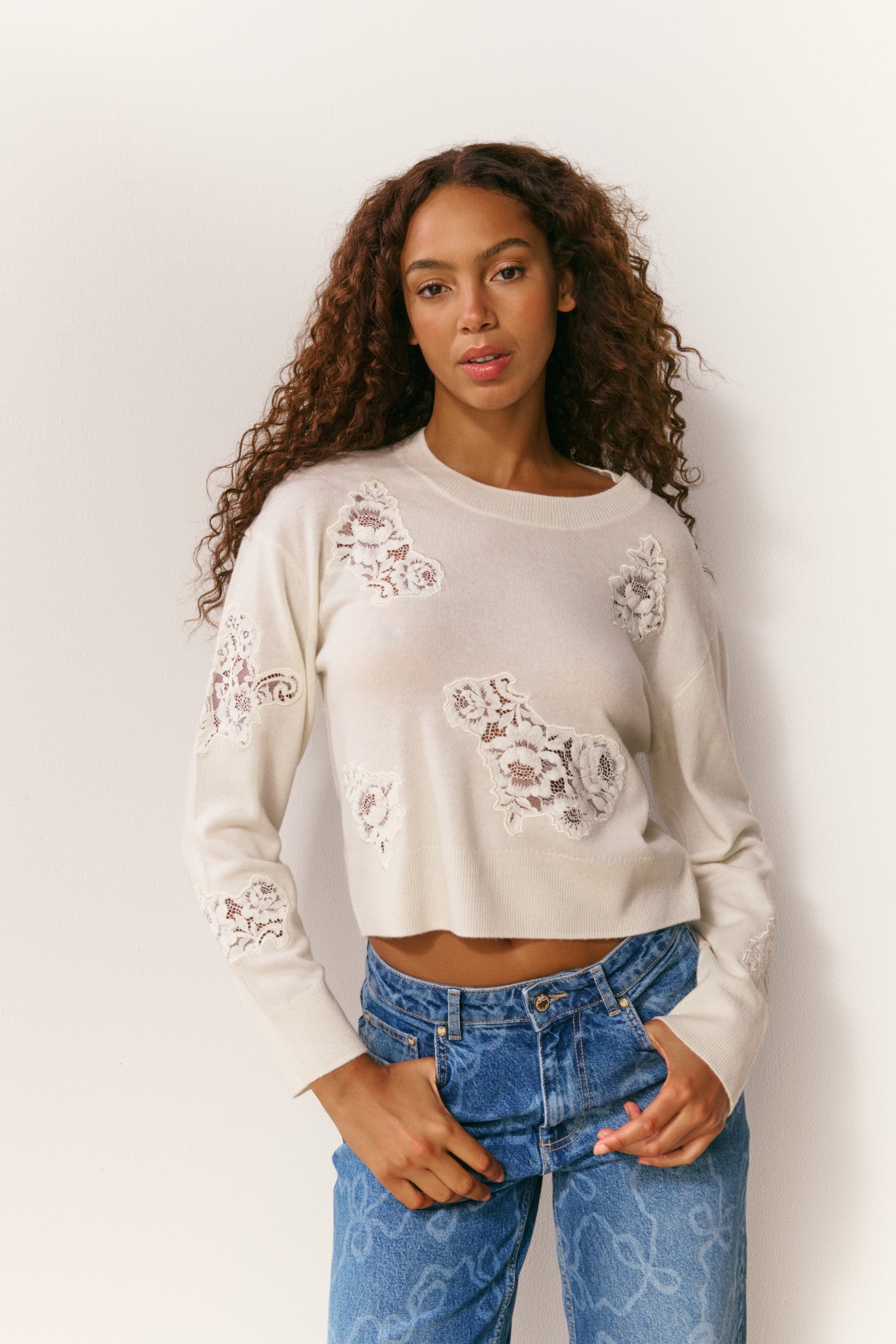 Lazuli Cashmere & Lace Sweater - Image 3