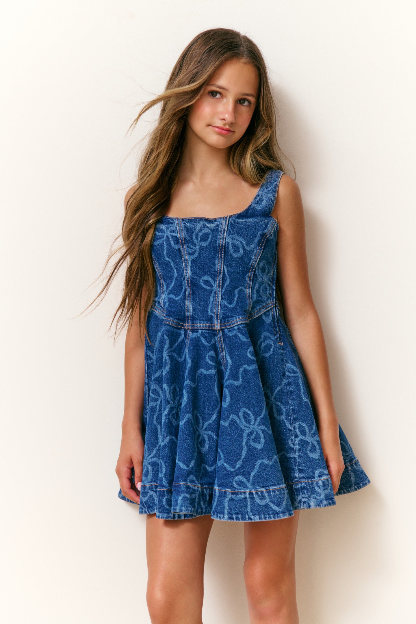 Girls Liliette Denim Bow Dress - Image 2